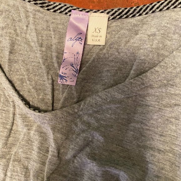 Fringe Top - Picture 2 of 2